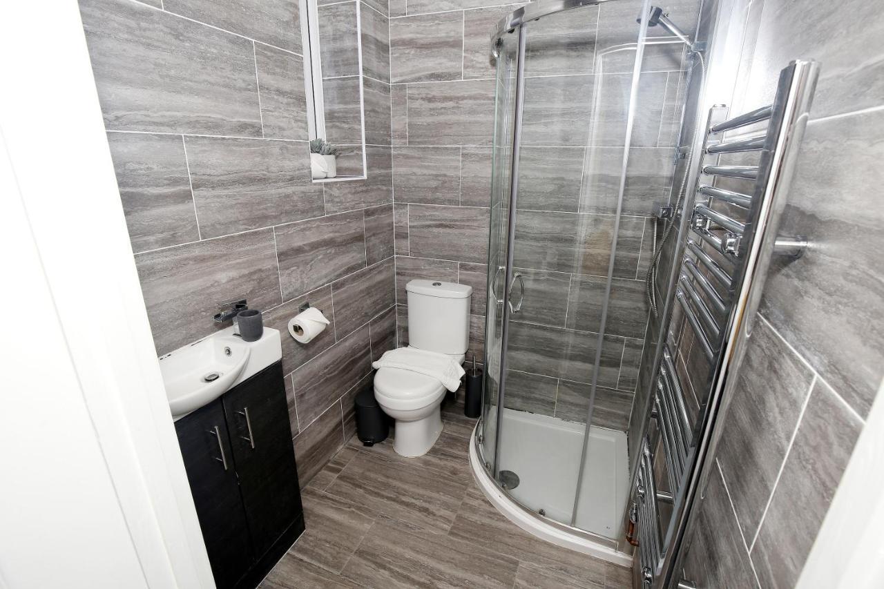 3-Bed House With Parking Near London O2 Apartment Ngoại thất bức ảnh