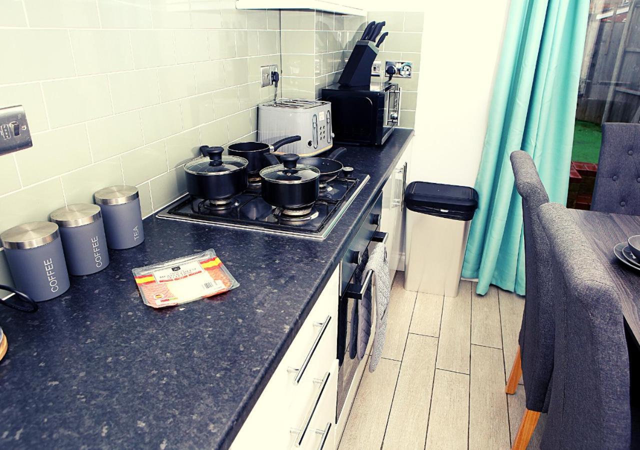 3-Bed House With Parking Near London O2 Apartment Ngoại thất bức ảnh